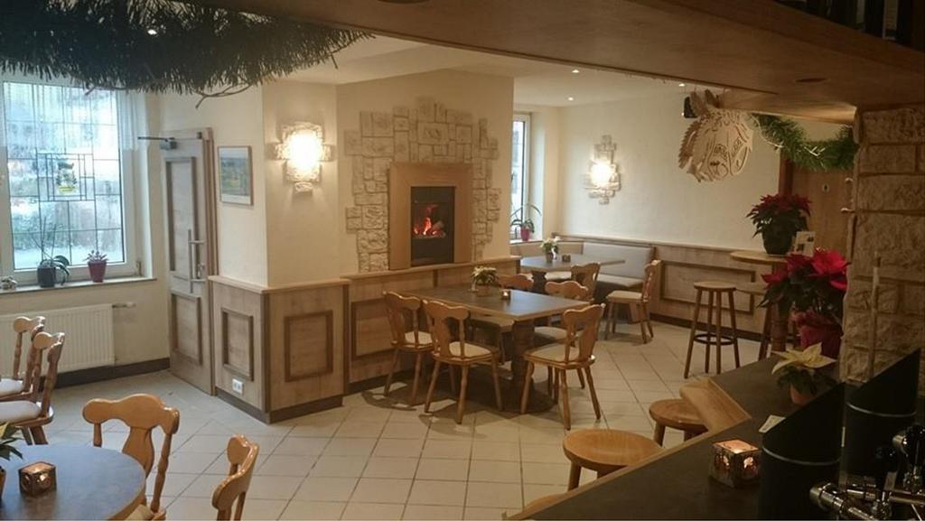 Gasthof Zum Diemeltal Marsberg Esterno foto